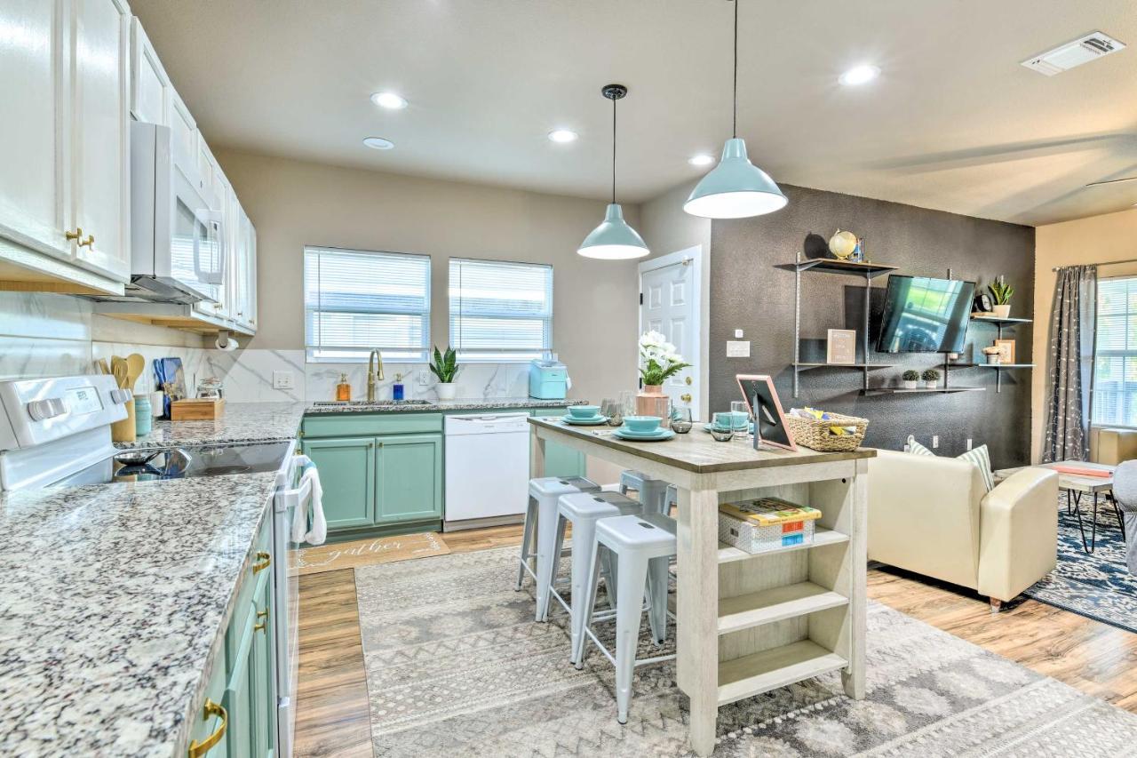Charming San Antonio Home About 4 Mi To Downtown Εξωτερικό φωτογραφία